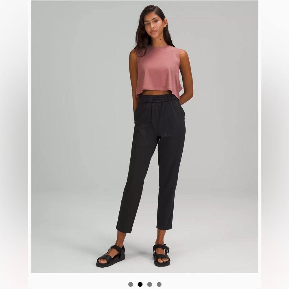 Lululemon Stretch High Rise Pant in black